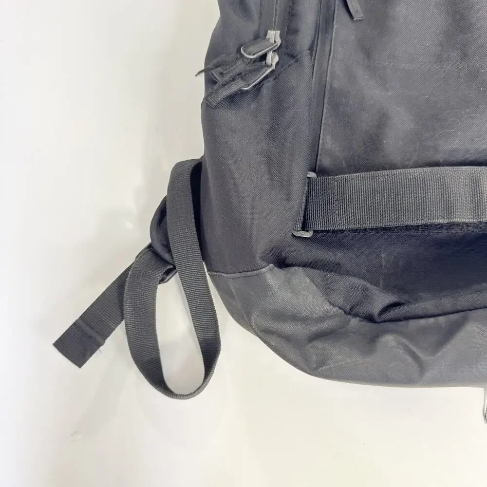 Nike SB RPM Backpack Black Skateboard Straps Men Laptop Hiking Daypack School